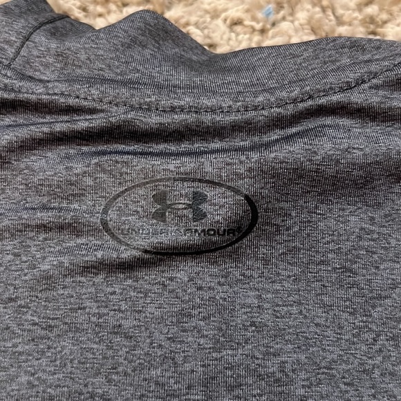 Under Armour boys old weather long sleeve mock tshirt size 2t - Picture 4 of 4